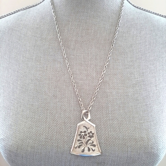 Silver Necklace - Picture 2 of 5